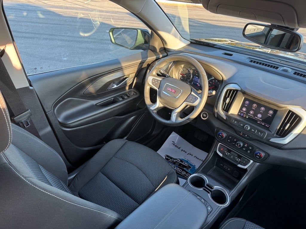 Used 2023 GMC Terrain SLE w/ Driver Convenience Package AWD/4WD image 18
