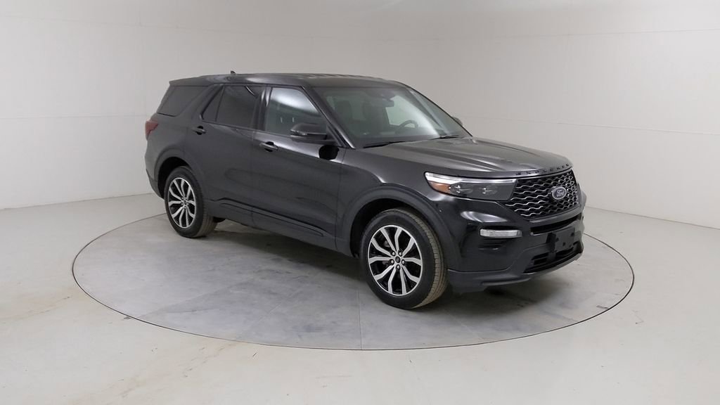 Certified 2022 Ford Explorer ST image 11