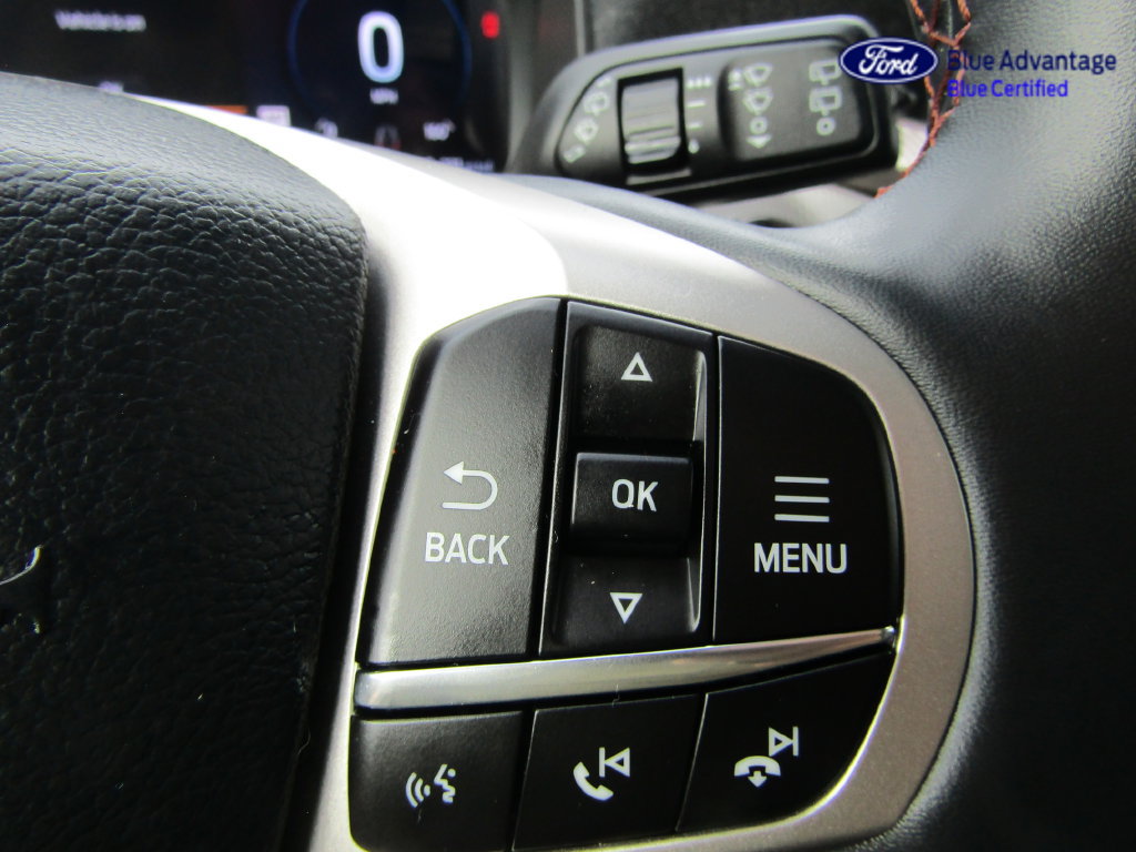 Certified 2025 Ford Explorer Active w/ Active Comfort Package AWD/4WD image 37