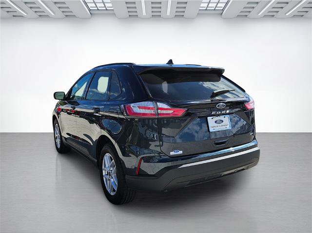 Certified 2024 Ford Edge SE image 7
