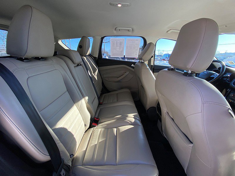 Certified 2019 Ford Escape Titanium AWD/4WD image 36