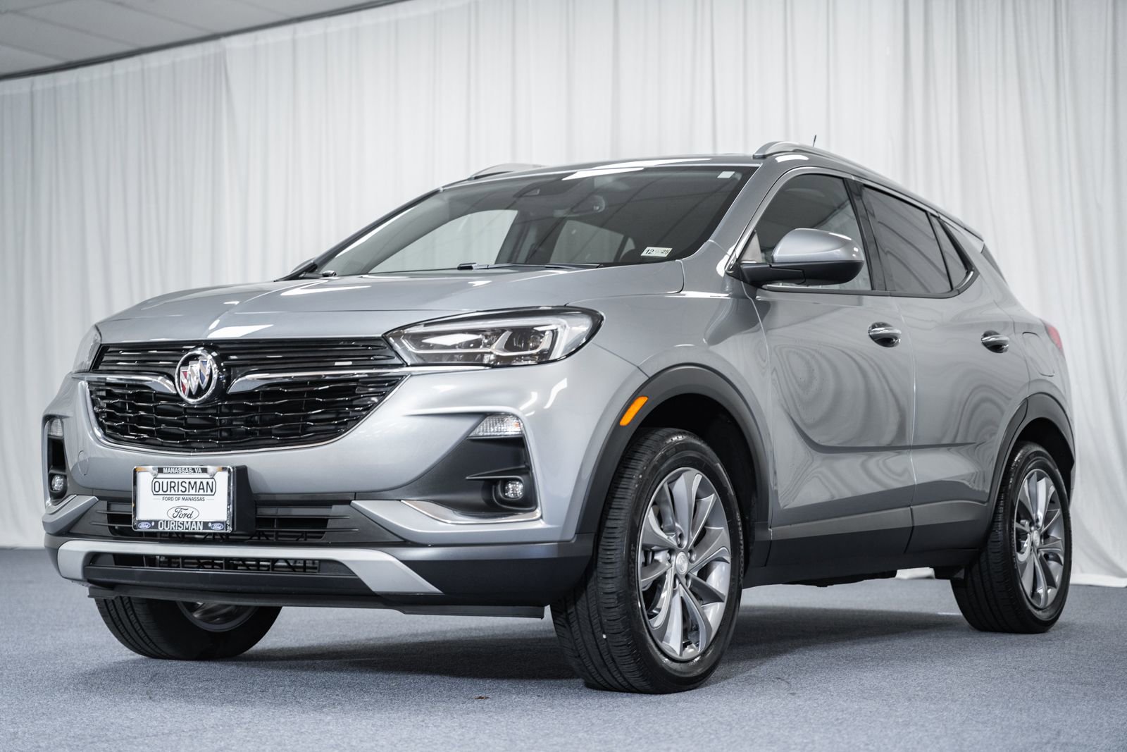 Used 2023 Buick Encore GX Essence w/ Experience Buick Package image 3