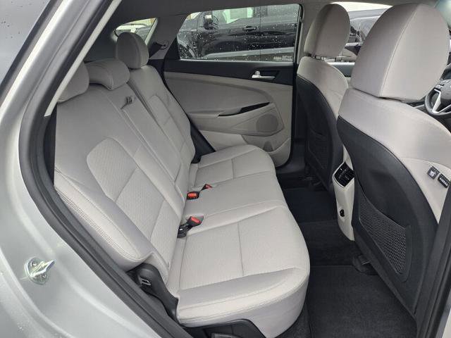 Used 2021 Hyundai Tucson SEL w/ Cargo Package image 16