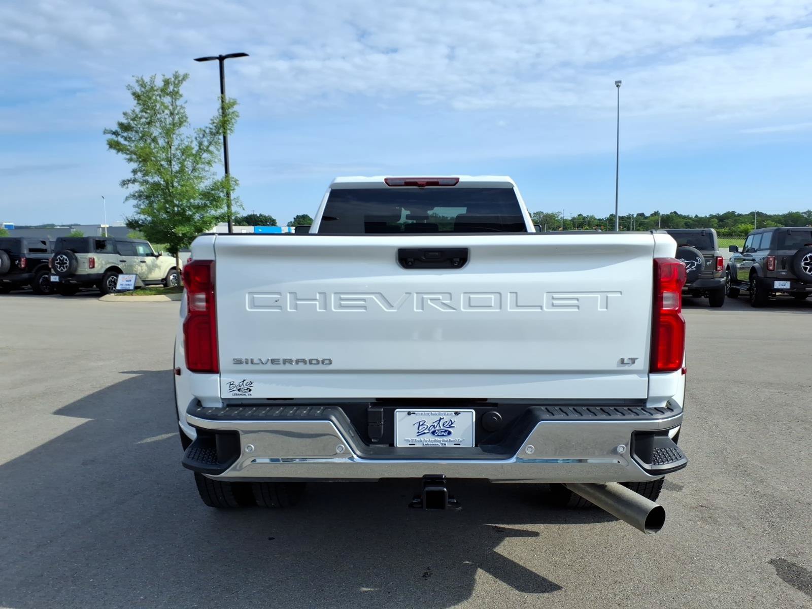 Used 2025 Chevrolet Silverado 3500 LT w/ Safety Package AWD/4WD image 4