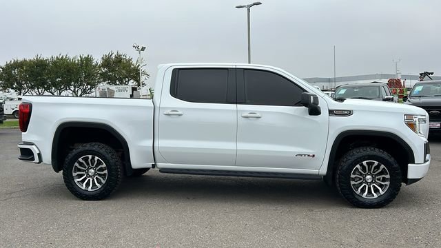Used 2022 GMC Sierra 1500 AT4 w/ AT4 Preferred Package image 2