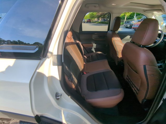 Certified 2025 Ford Bronco Sport Outer Banks w/ Outer Banks Tech Package+ AWD/4WD image 34