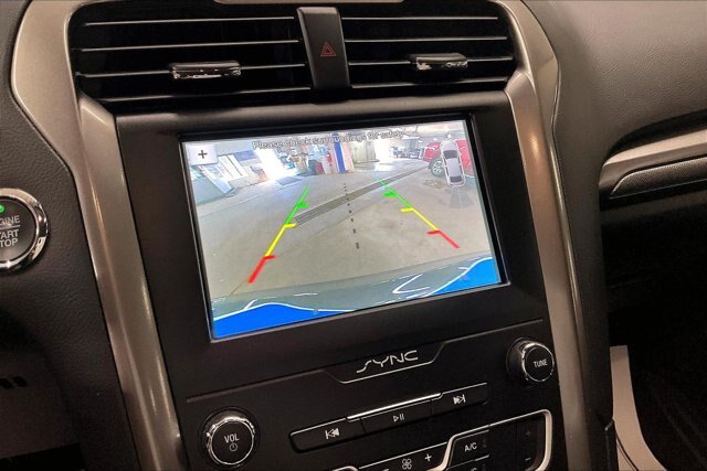 Certified 2019 Ford Fusion SE FWD image 12