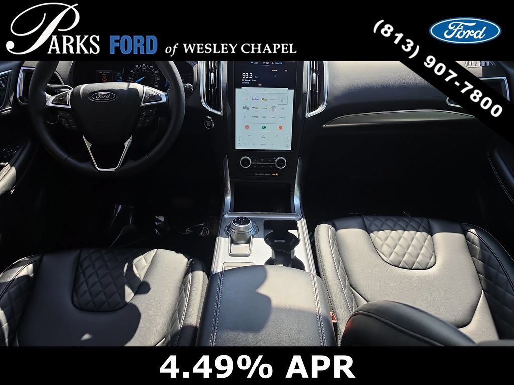 Certified 2024 Ford Edge Titanium AWD/4WD image 11