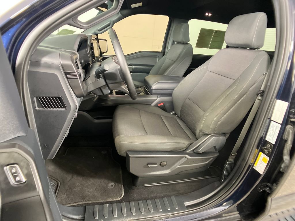 Certified 2024 Ford F150 XLT w/ XLT Black Appearance Package image 31