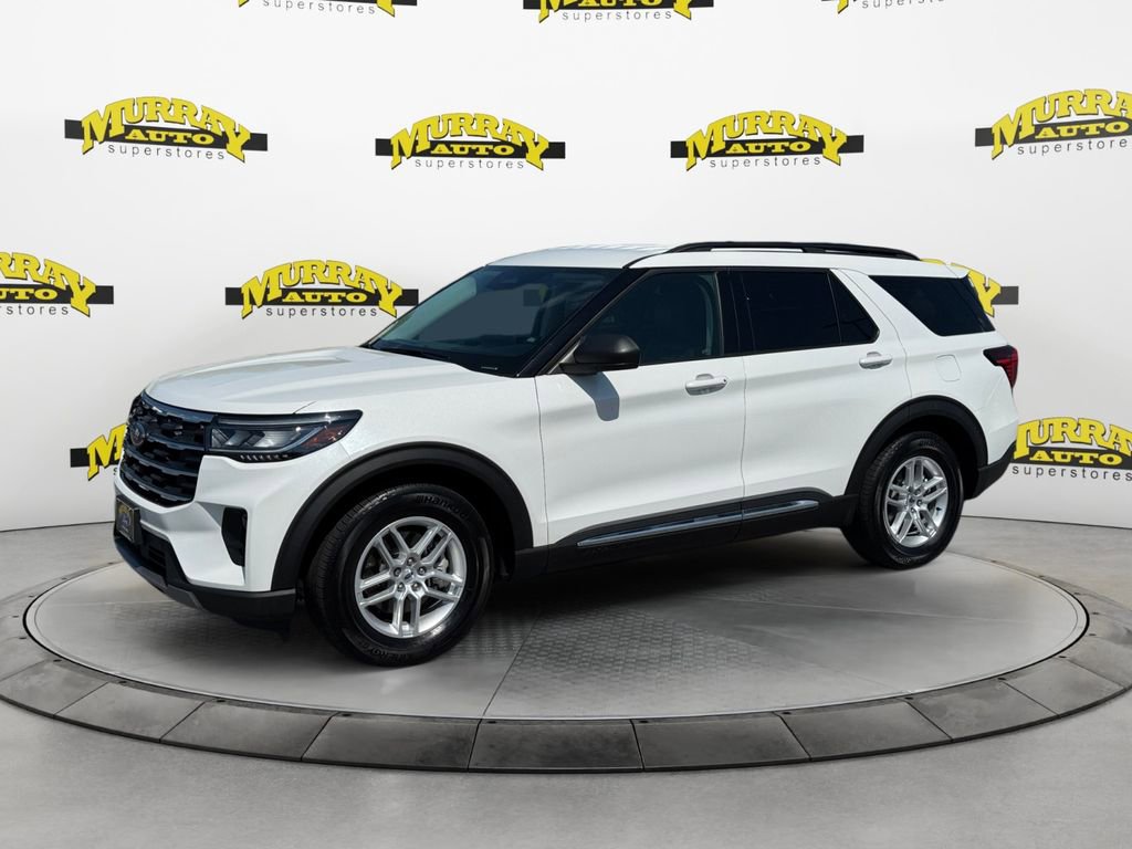 Certified 2025 Ford Explorer Active w/ Active Comfort Package RWD image 1