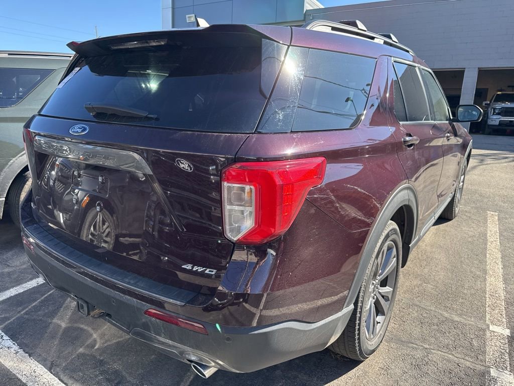 Certified 2022 Ford Explorer XLT w/ Equipment Group 202A image 2
