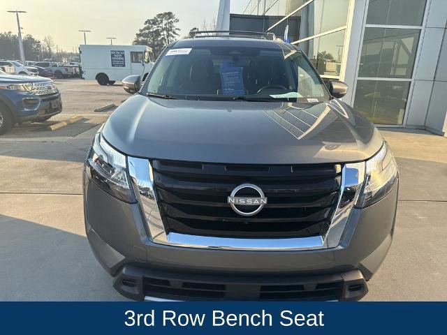 Used 2024 Nissan Pathfinder SL w/ SL Premium Package image 6