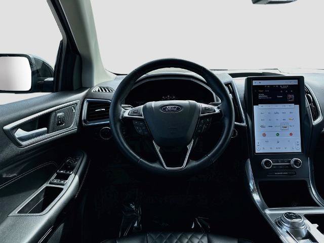 Certified 2024 Ford Edge Titanium AWD/4WD image 18