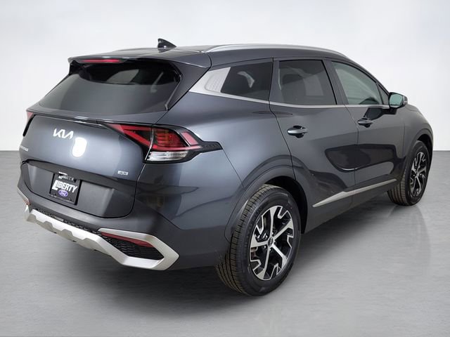 Used 2024 Kia Sportage EX image 3