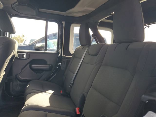 Used 2020 Jeep Wrangler Unlimited Sport image 12