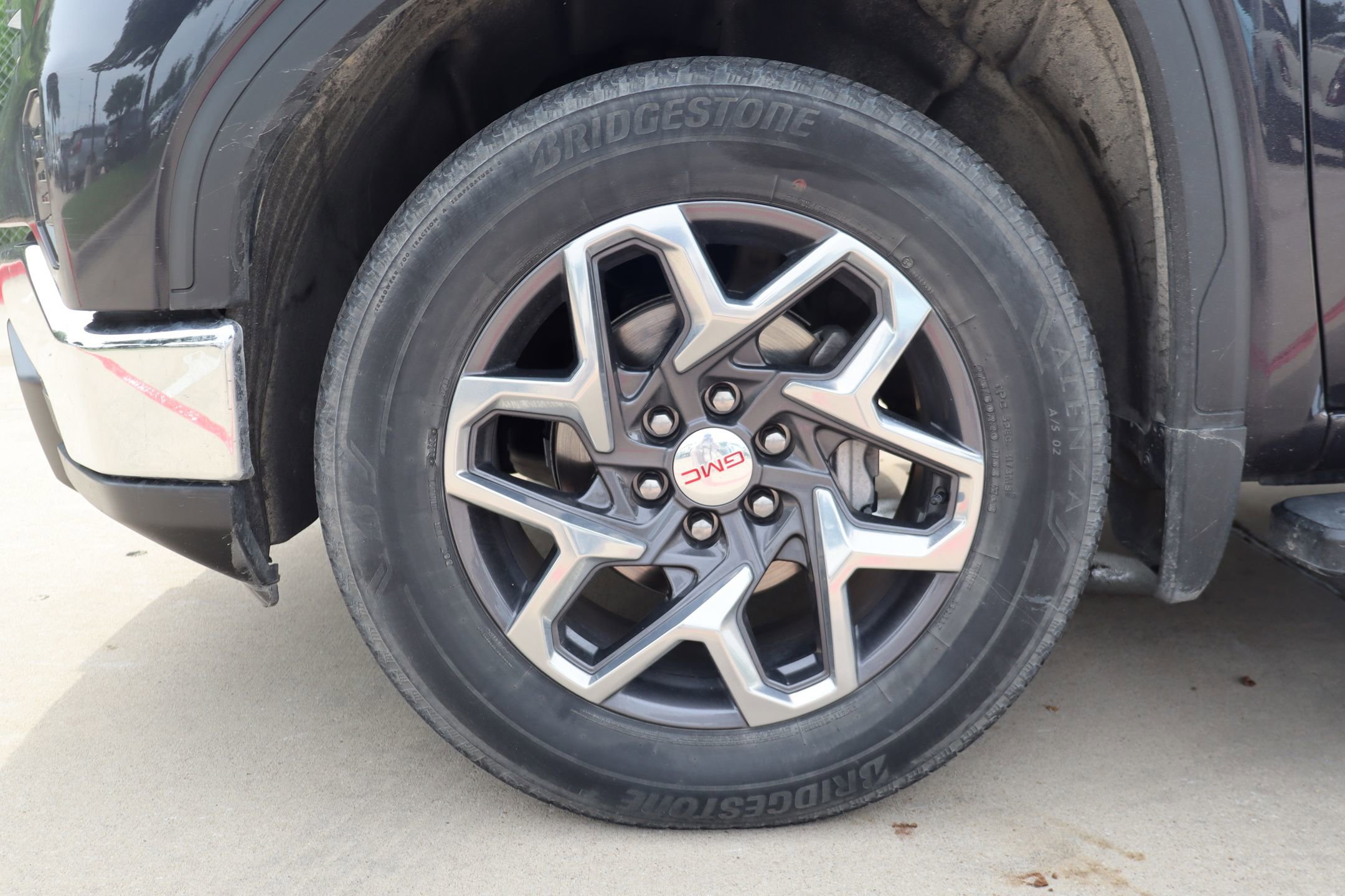 Used 2023 GMC Sierra 1500 SLT RWD image 10