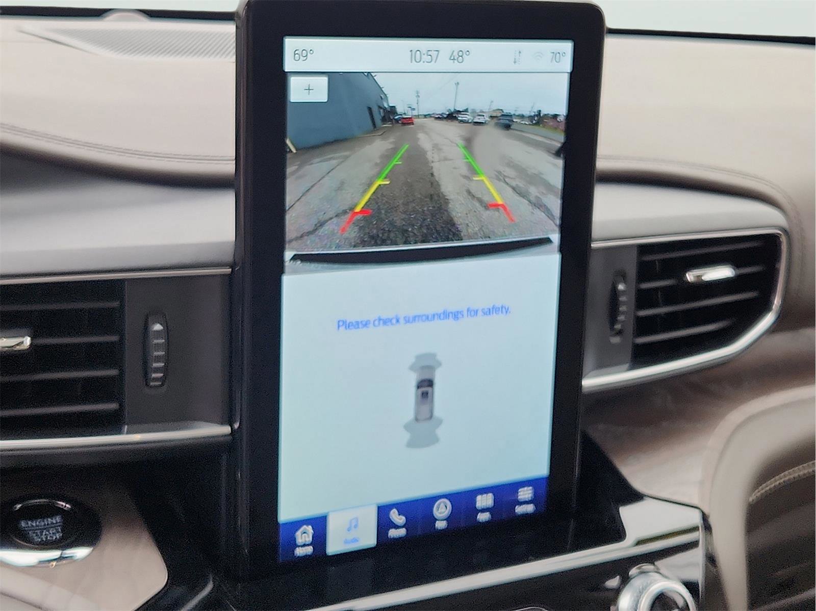 Certified 2023 Ford Explorer Platinum w/ Technology Package image 24