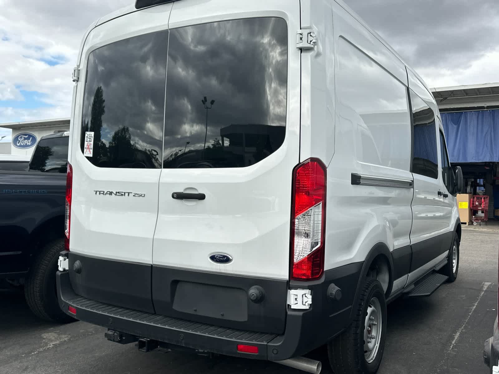 Certified 2024 Ford Transit 250 148 Medium Roof RWD image 4