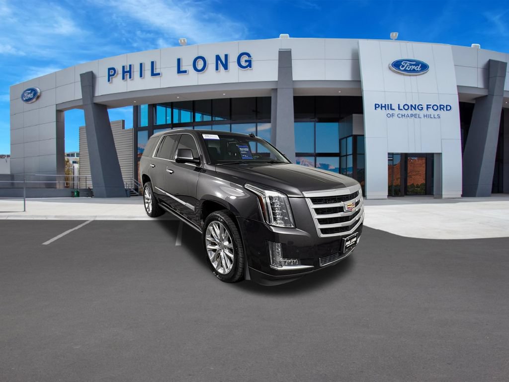 Used 2018 Cadillac Escalade Premium Luxury AWD/4WD image 7