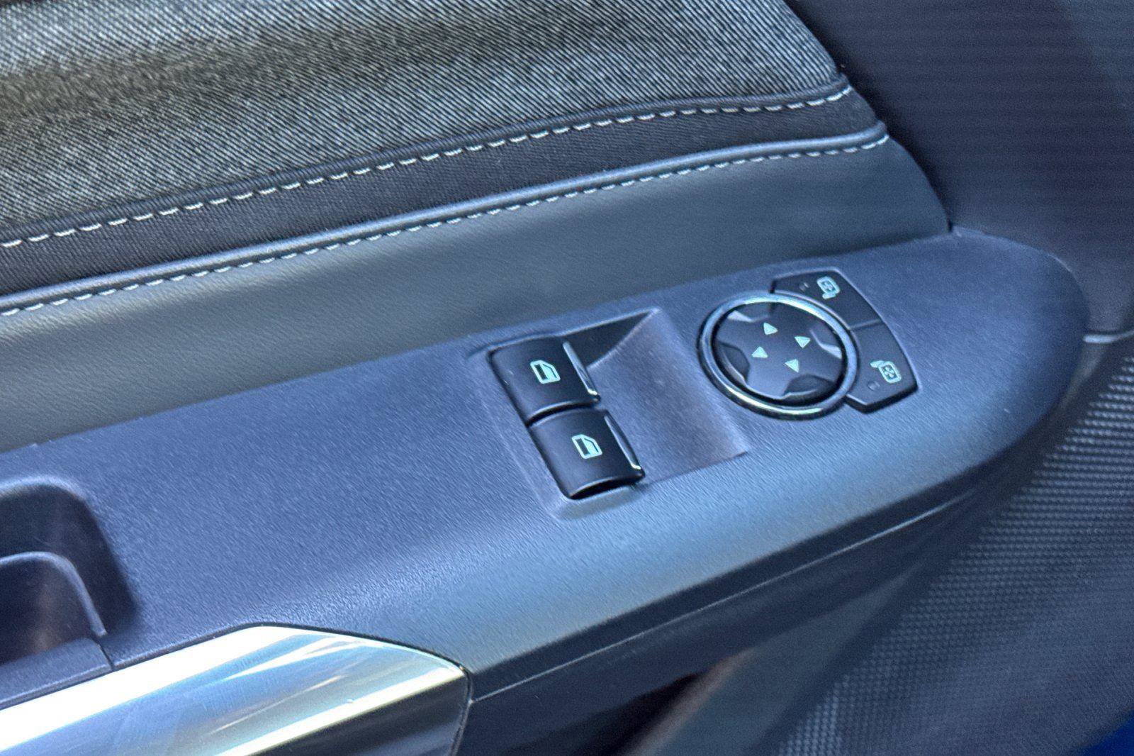 Certified 2024 Ford Mustang Coupe RWD image 11