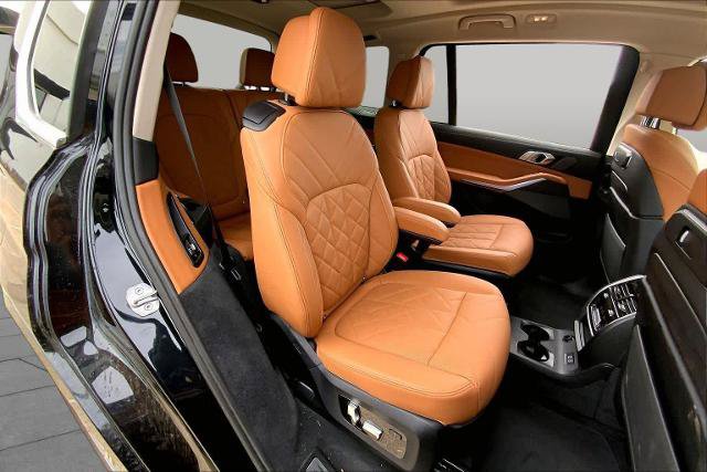 Used 2024 BMW X7 xDrive40i AWD/4WD image 20