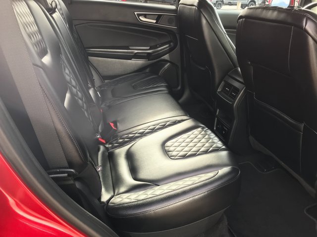 Certified 2024 Ford Edge Titanium image 17