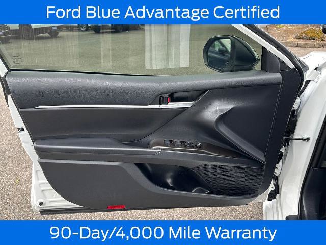 Used 2023 Toyota Camry SE FWD image 12