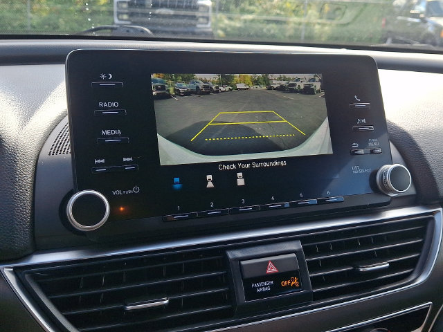 Used 2020 Honda Accord LX image 29