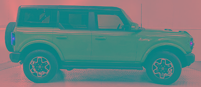 Certified 2024 Ford Bronco Outer Banks AWD/4WD image 2