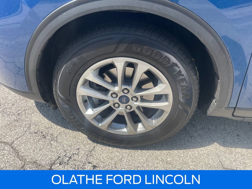 Certified 2022 Ford Escape SE FWD image 25