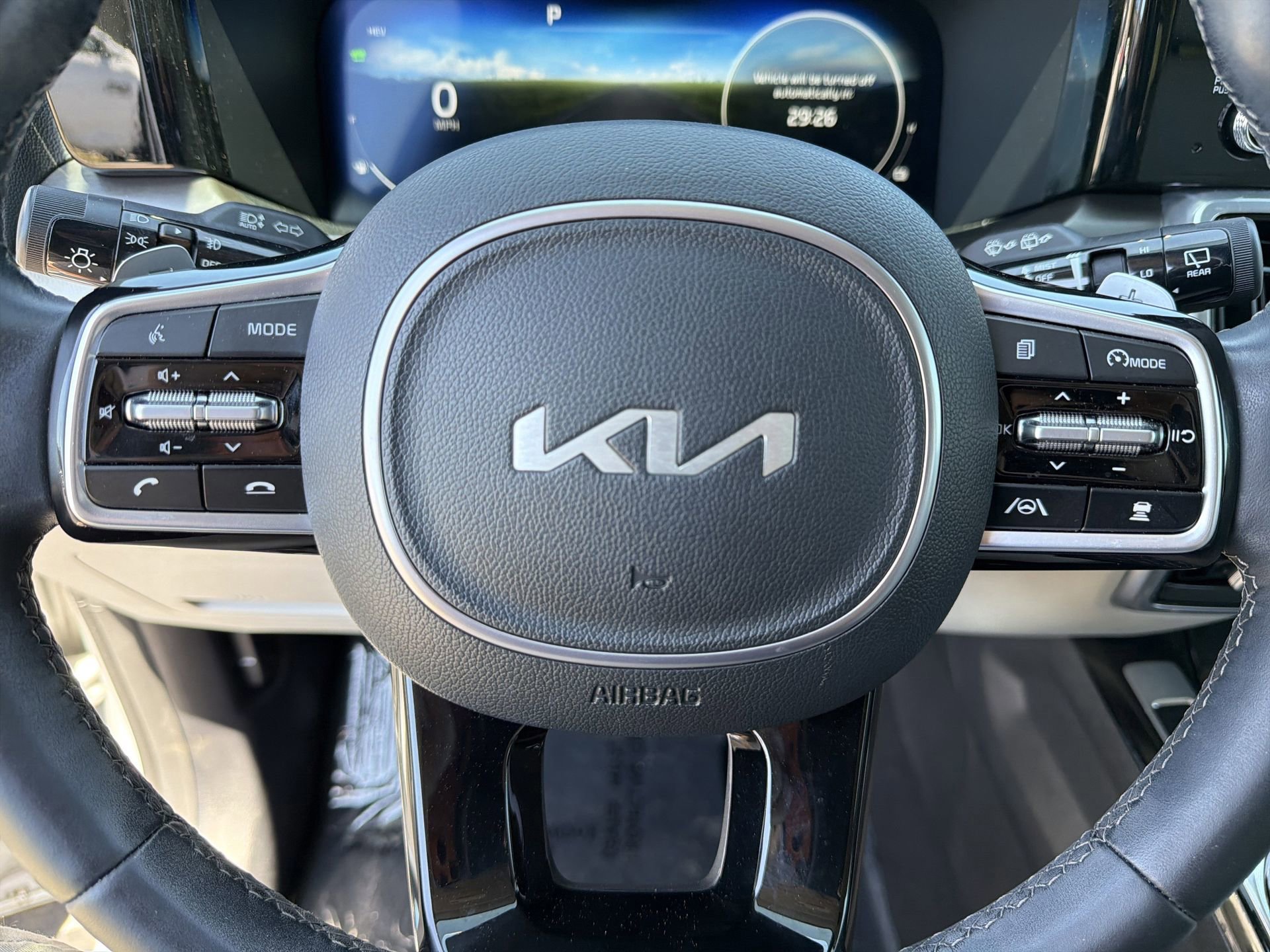 Used 2023 Kia Sorento SX Prestige image 24