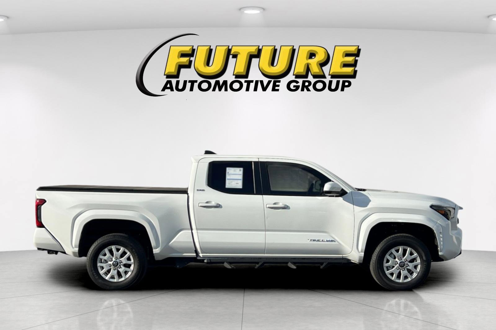 Used 2025 Toyota Tacoma TRD Sport image 6