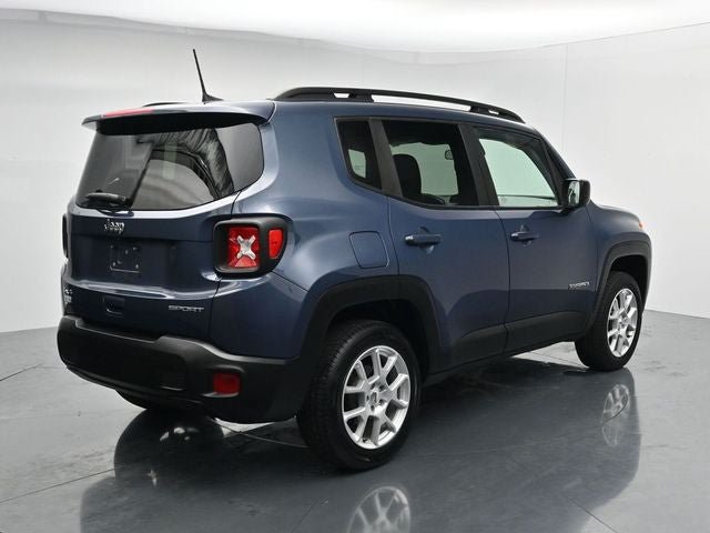 Used 2022 Jeep Renegade Sport w/ Sport Appearance Group AWD/4WD image 9