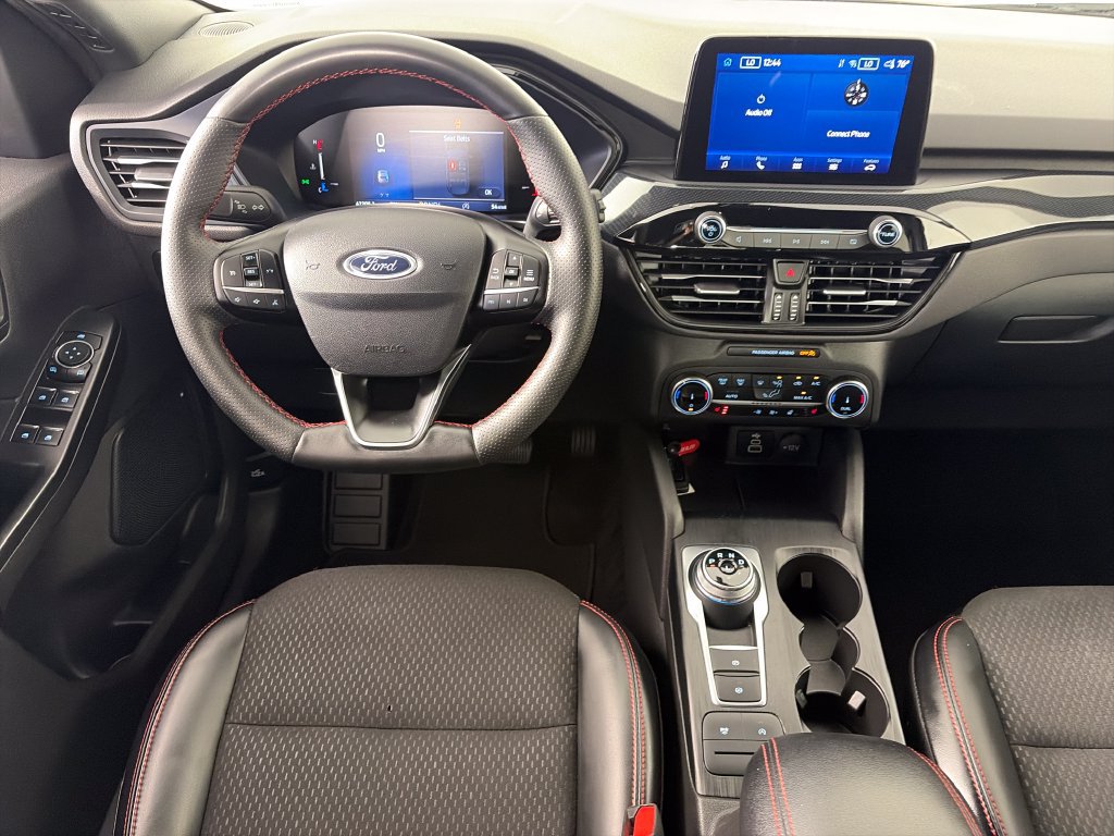 Certified 2025 Ford Escape ST-Line Select AWD/4WD image 14