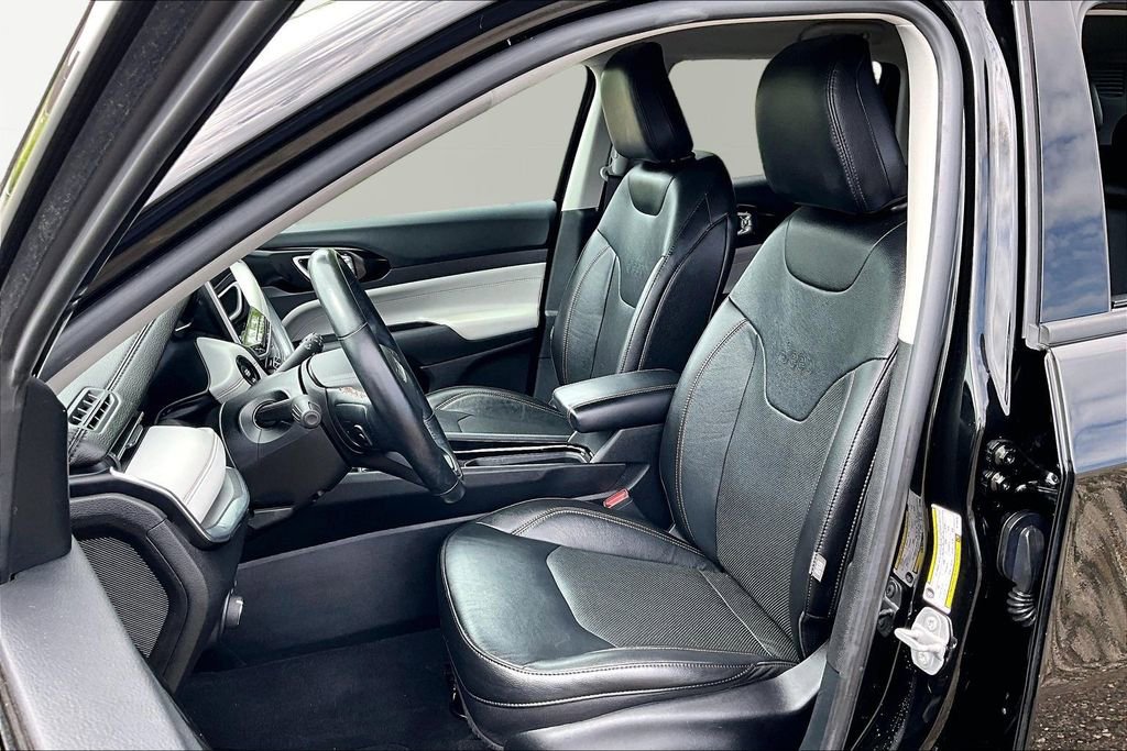 Used 2022 Jeep Compass Limited AWD/4WD image 25