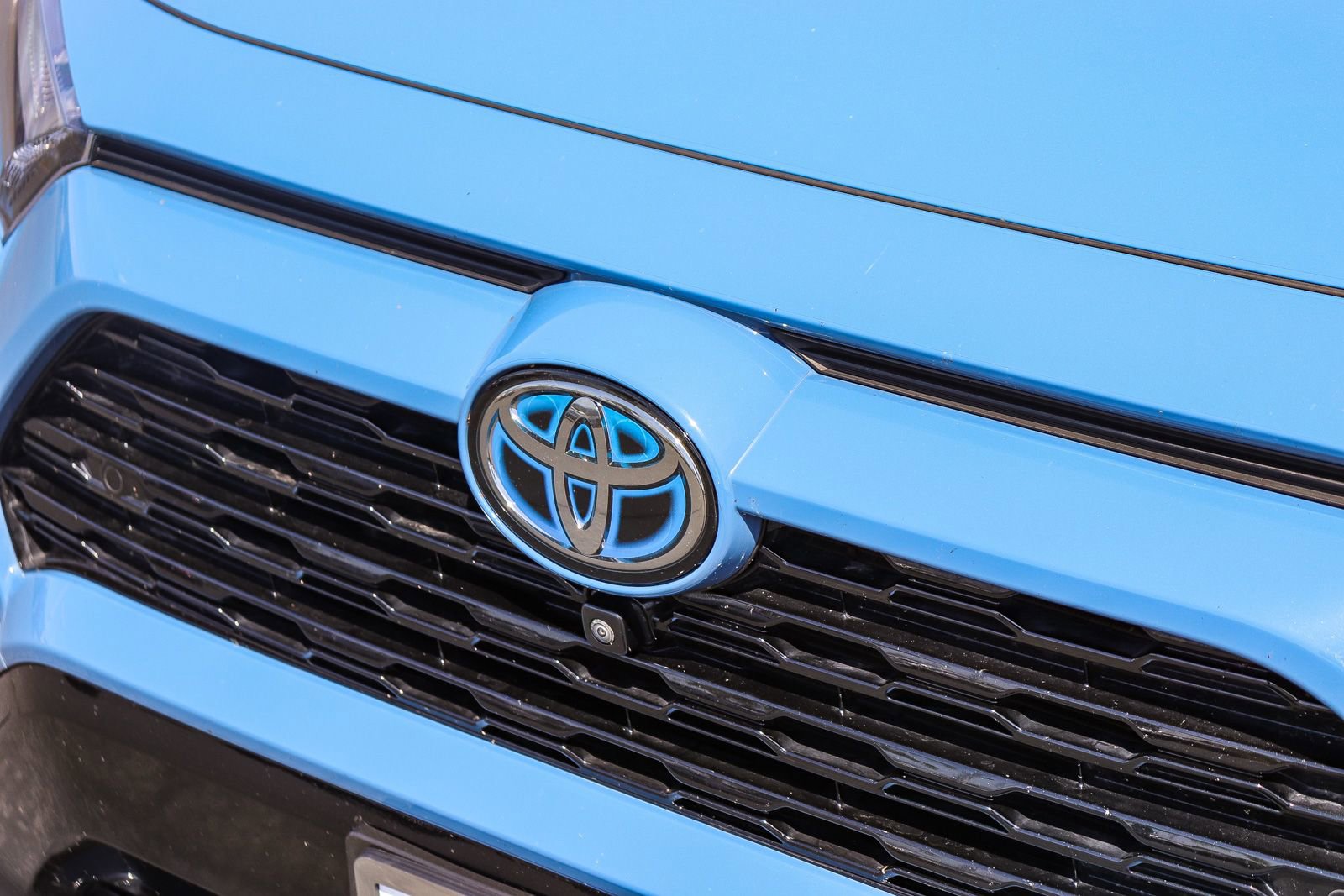 Used 2023 Toyota RAV4 XSE AWD/4WD image 11