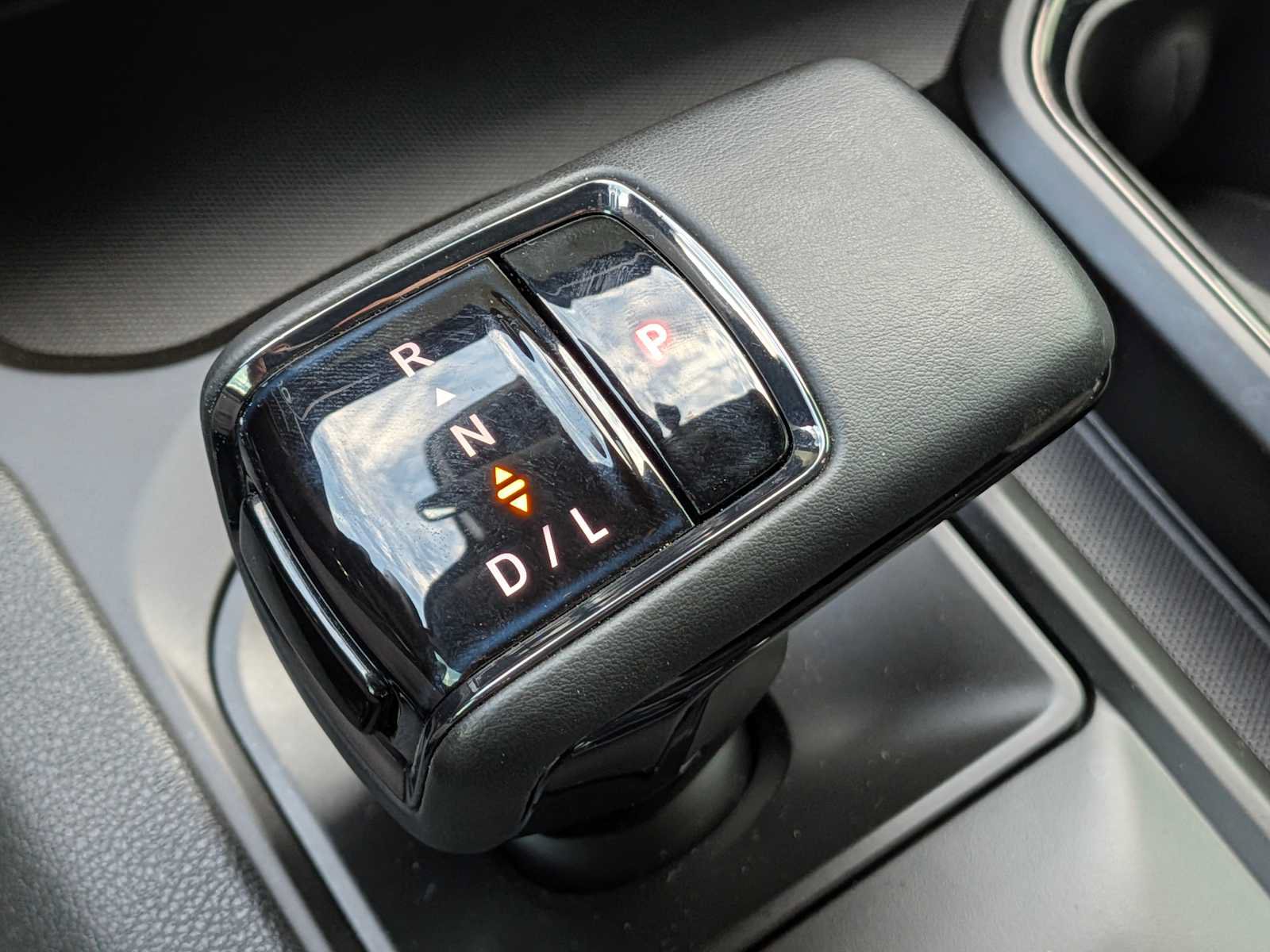 Used 2023 GMC Sierra 1500 AT4 w/ AT4 Preferred Package AWD/4WD image 25
