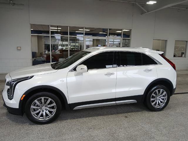 Used 2023 Cadillac XT4 Premium Luxury w/ Technology Package image 2