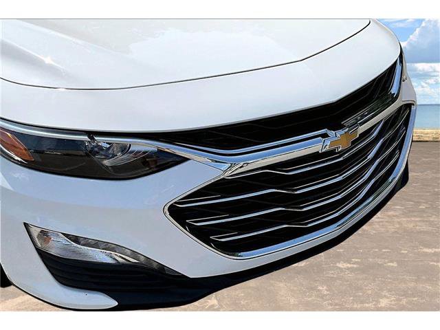 Used 2023 Chevrolet Malibu LT FWD image 35