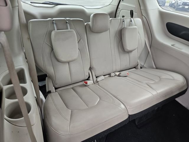 Used 2021 Chrysler Voyager Lxi FWD image 18