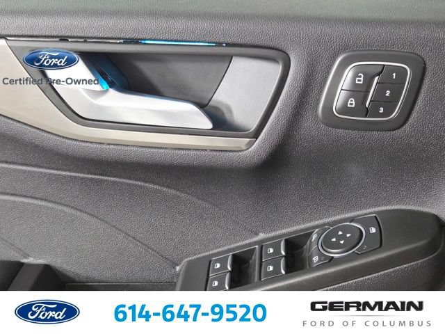 Certified 2022 Ford Escape Titanium w/ Class II Trailer Tow Package AWD/4WD image 29