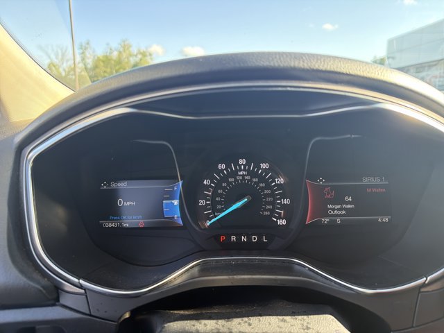 Certified 2017 Ford Fusion SE w/ Fusion SE Technology Package FWD image 9