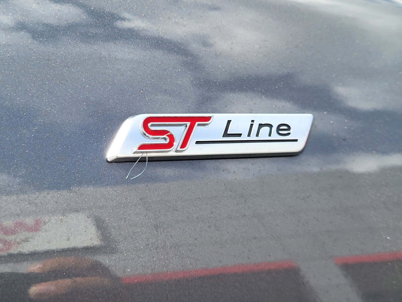 Certified 2025 Ford Escape ST-Line image 12