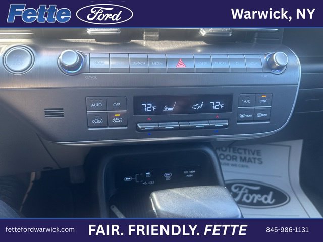 Used 2024 Hyundai Kona SEL AWD/4WD image 20