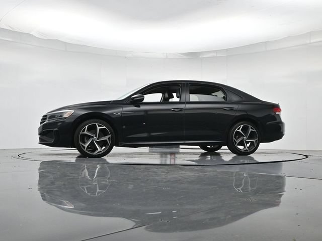 Used 2020 Volkswagen Passat 2.0T R-Line FWD image 38