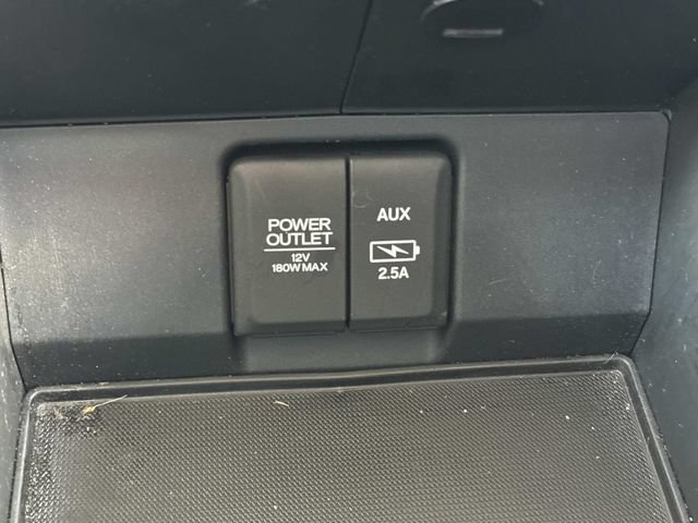 Used 2021 Honda Pilot Elite image 25