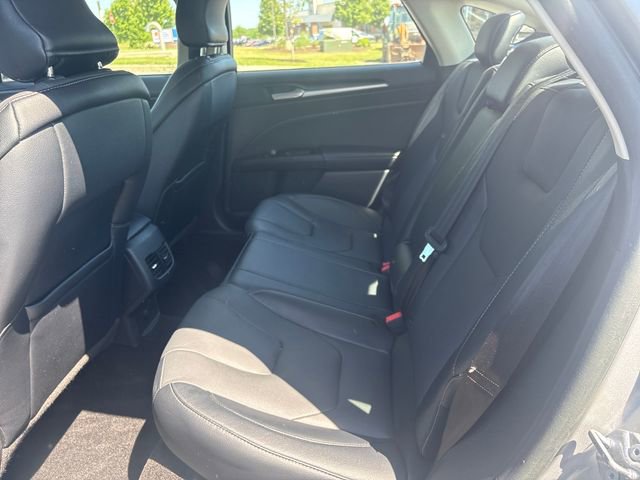 Certified 2017 Ford Fusion Titanium FWD image 11
