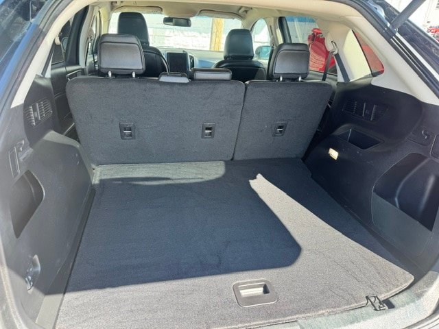 Certified 2024 Ford Edge SEL w/ Convenience Package AWD/4WD image 17