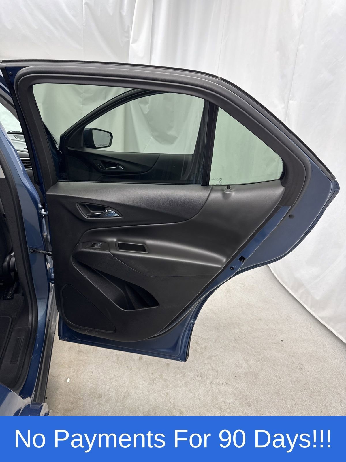 Used 2024 Chevrolet Equinox LT FWD image 35