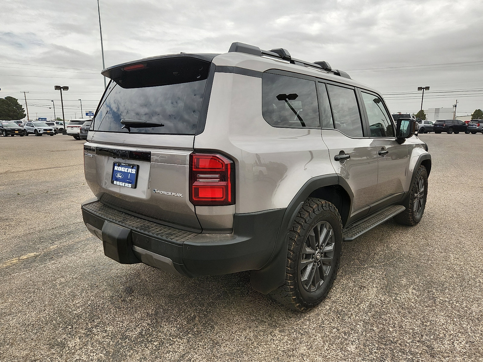 Used 2025 Toyota Land Cruiser w/ Premium Package AWD/4WD image 7